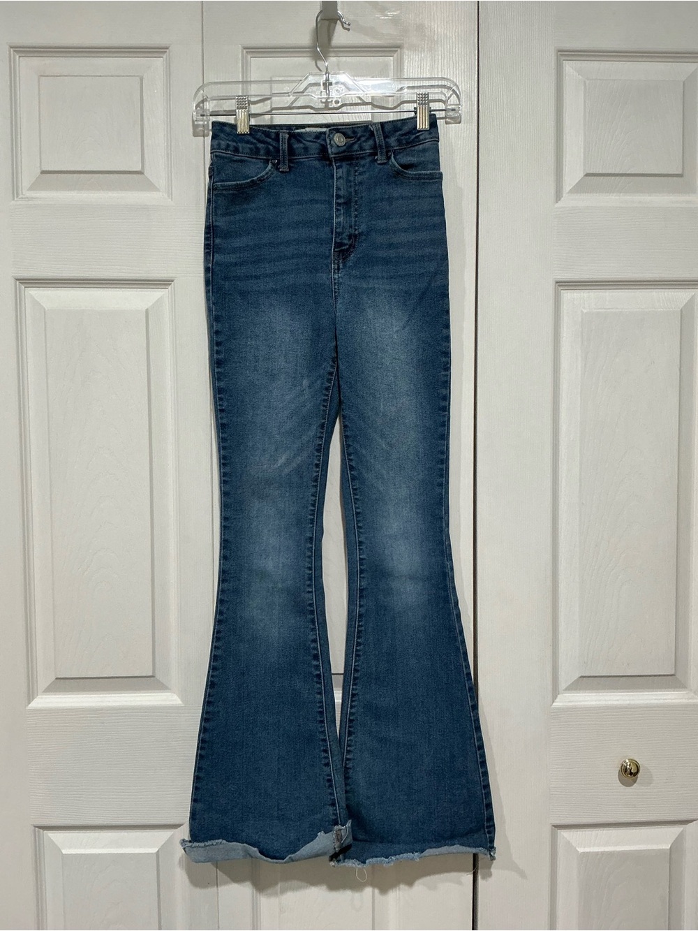 💙 Refuge Denim Austin Blue Denim Flare Jeans Raw Hem - Size 1 (01494)